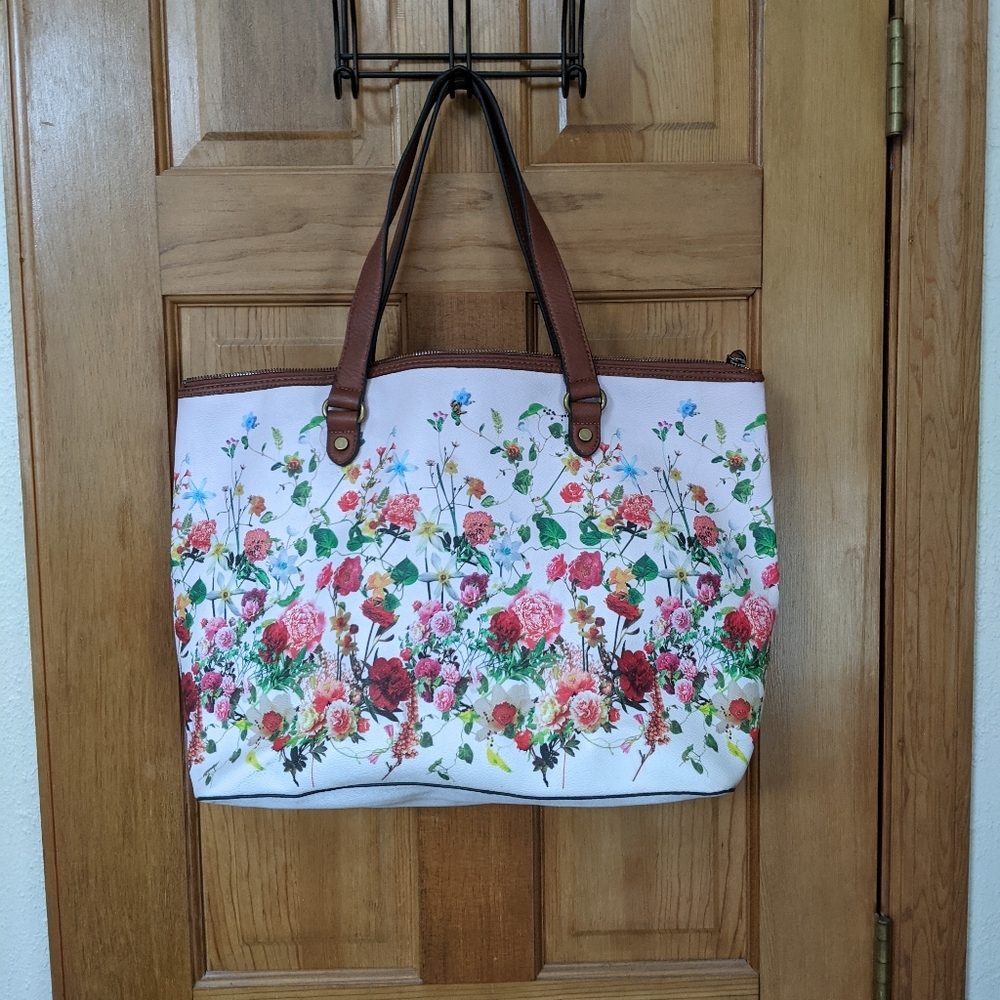 Beautiful floral tote Bag
